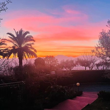Villa Mandetta B&B Santo Stefano del Sole Εξωτερικό φωτογραφία