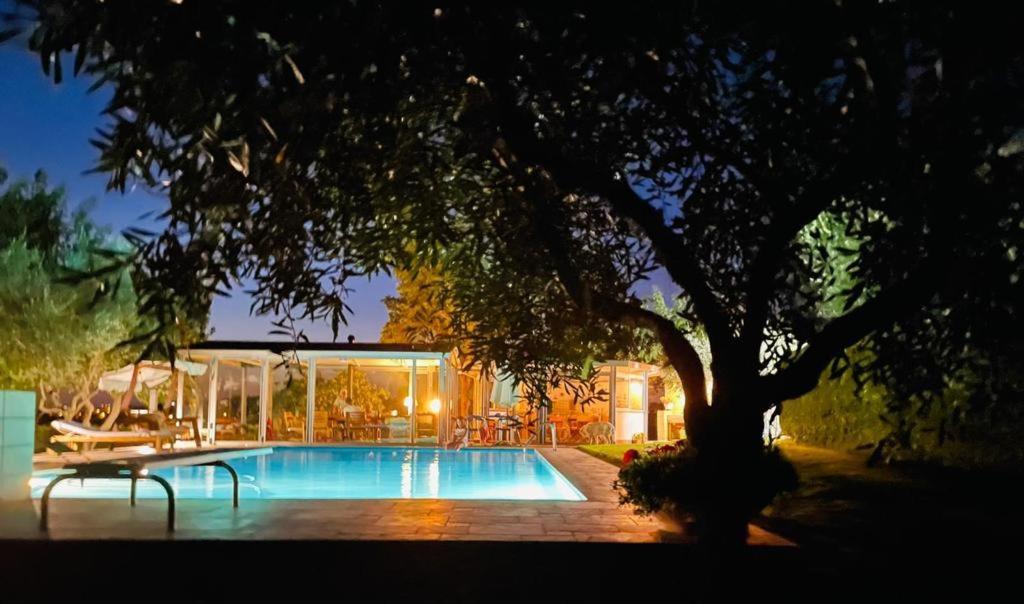 Villa Mandetta B&B Santo Stefano del Sole Εξωτερικό φωτογραφία