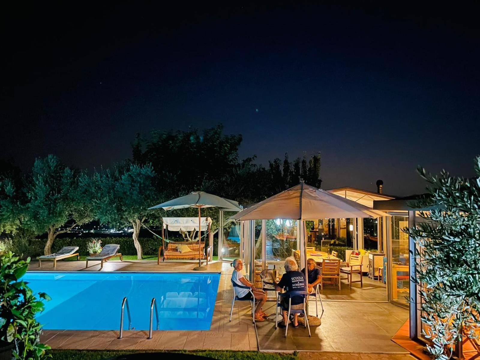 Villa Mandetta B&B Santo Stefano del Sole Εξωτερικό φωτογραφία
