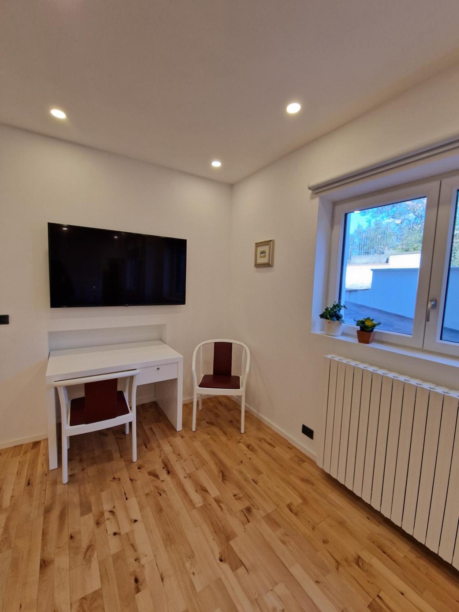 Villa Mandetta B&B Santo Stefano del Sole Εξωτερικό φωτογραφία